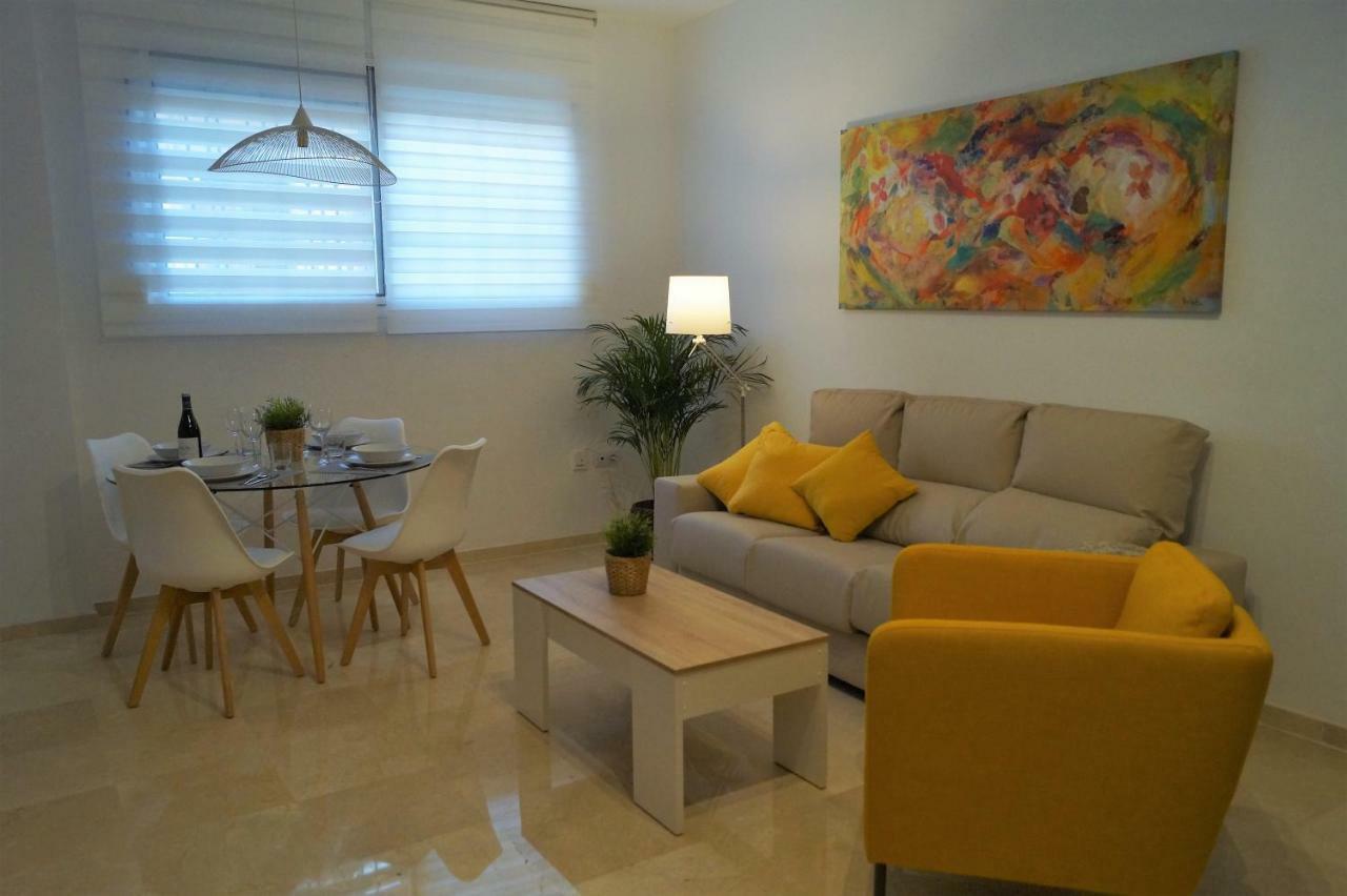 Apartamento Plaza Alfonso XII Màlaga Exteriér fotografie
