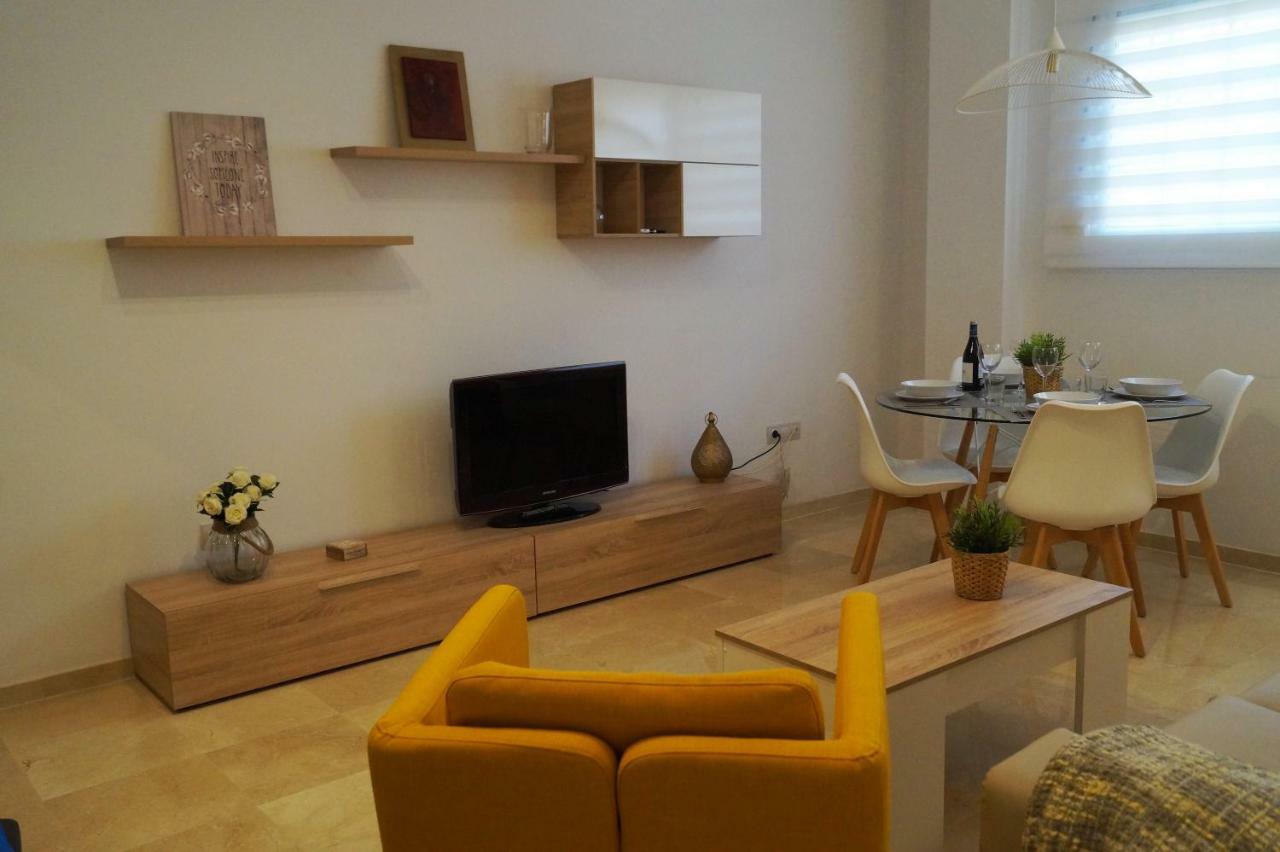 Apartamento Plaza Alfonso XII Màlaga Exteriér fotografie