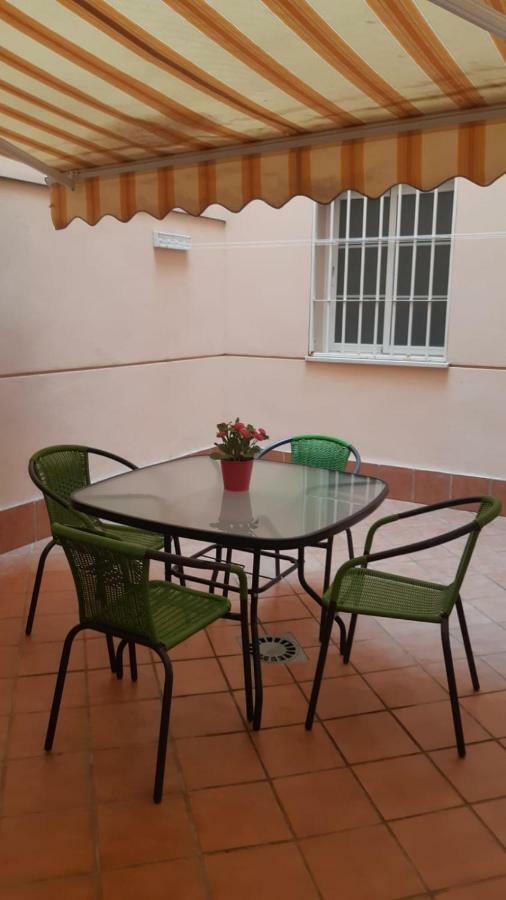 Apartamento Plaza Alfonso XII Màlaga Exteriér fotografie